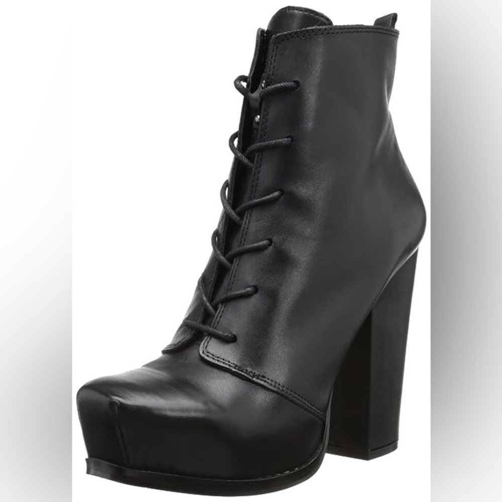 BCBGeneration Ithaka Leather Black Granny Heel Shoes Lace Up & Zipper Boots 8.5